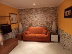 De Nittis cozy house - 8 min from Central Station